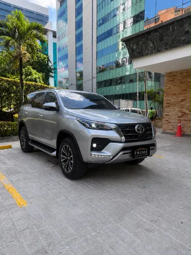 TOYOTA FORTUNER SRV 2.8. 4X4