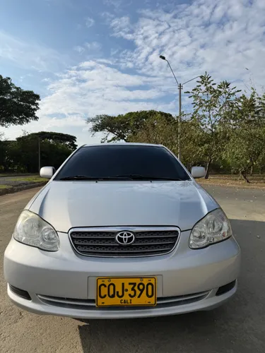Toyota Corolla 1.6 Automático solo 78.000kms