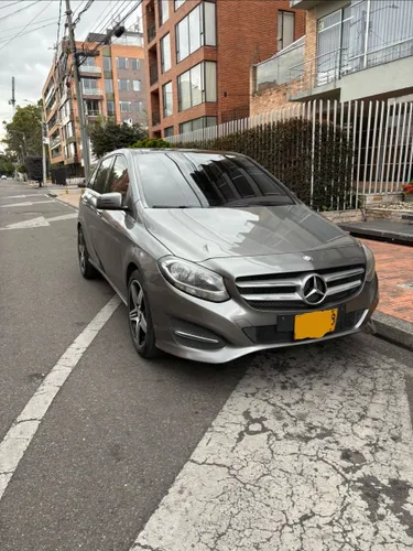 Mercedes Benz B180 2017