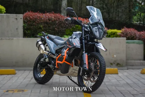 KTM 890 Adventure S 2022
