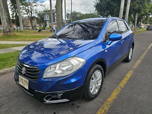 SUZUKI S-CROSS