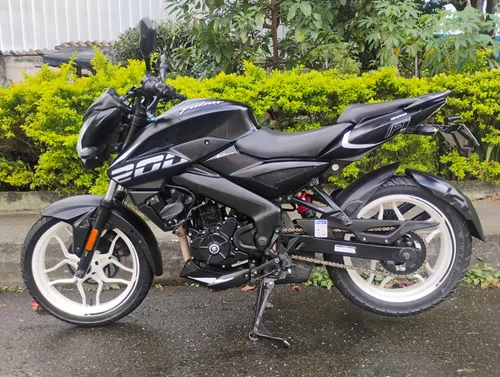 Pulsar NS 200 FI ABS