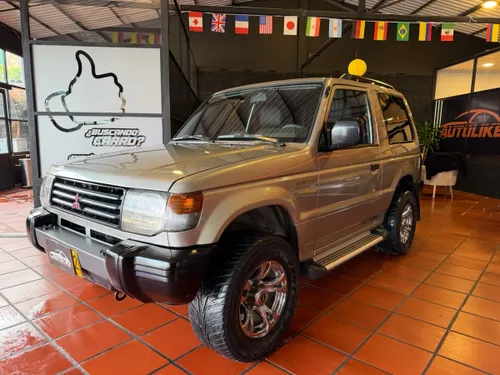 Impecable Mitsubishi Montero 2.4 4x4 Full 2007