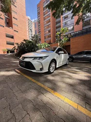 Toyota Corolla XEI 2020 Automático Híbrido Segundo Dueno