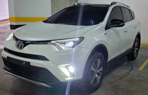 Toyota Rav4 2.0L street