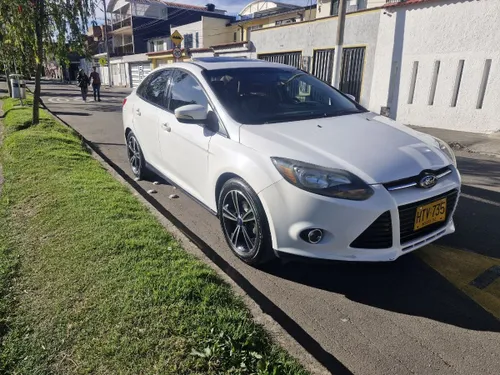 Ford Focus Titanium 2014