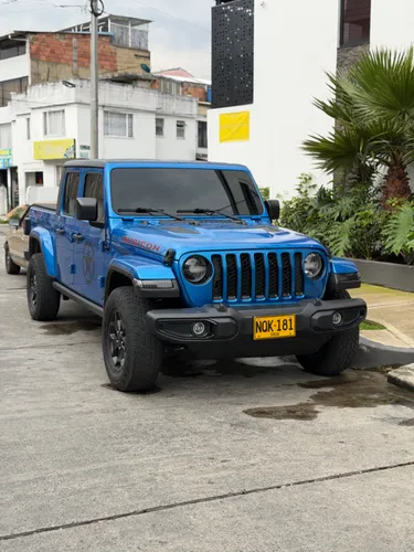 JEEP GLADIATOR