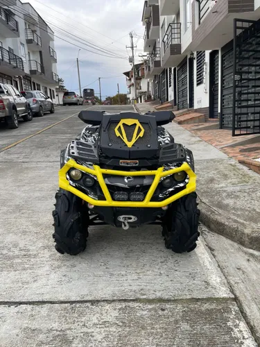 Cuatrimoto Can Am Outlander