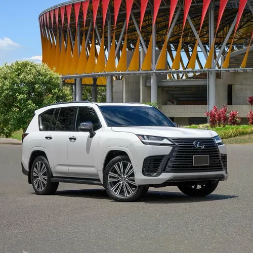 LEXUS LX 700h LUXURY 2025