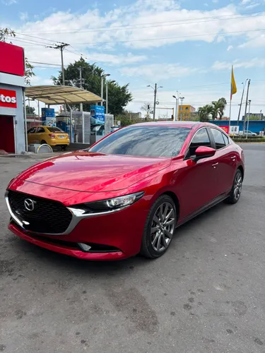 Mazda 3 touring híbrido 2023