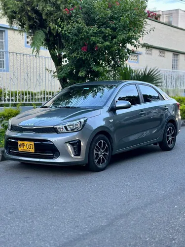 Kia Soluto 2025