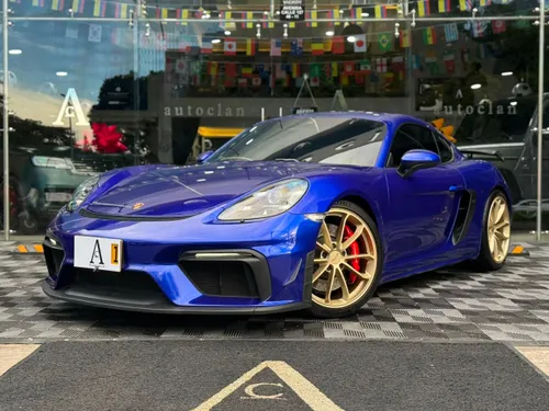Porsche 718 Cayman GT4