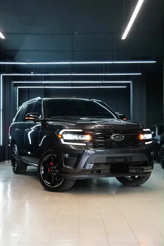 FORD EXPEDITION 2024
