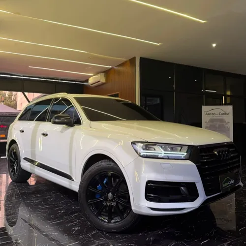 AUDI Q7 PROGRESSIVE