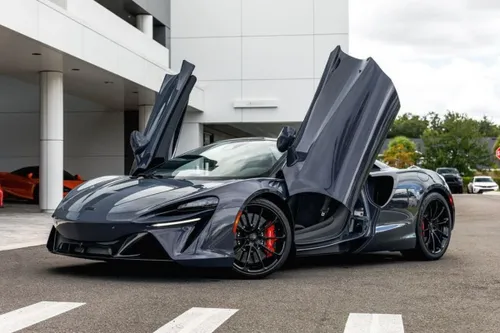 MCLAREN ARTURA SPIDER