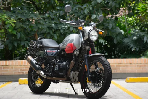 ROYAL ENFIELD SCRAM 411 2024