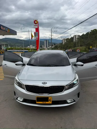 Kia Cerato Pro 2da Generación 2017