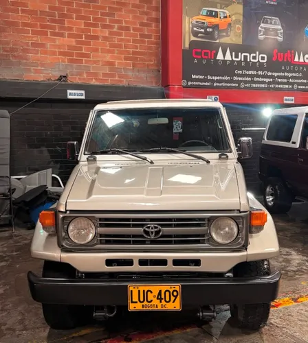 Toyota Land Cruiser  1997