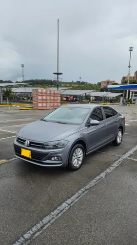 Volkswagen virtus confortline AT 2020