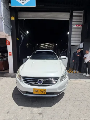 VOLVO XC60 2017 SALVAMENTO