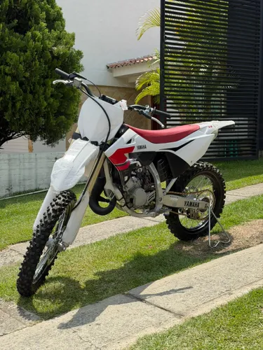 Yamaha YZ 125 70th anniversary edition