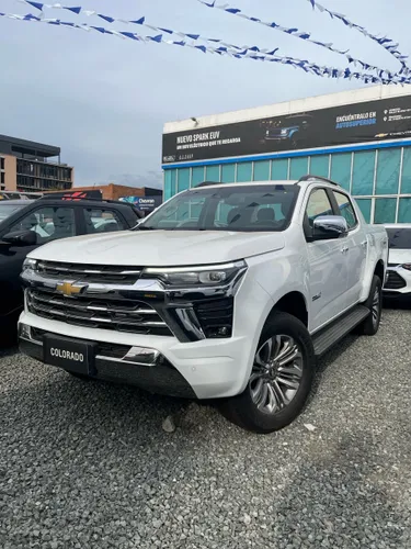 Chevrolet Colorado HIGH COUNTRY 2026