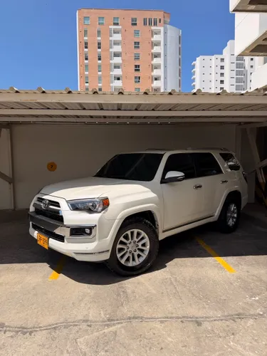 Toyota 4Runner Limited Blindaje 2 2023