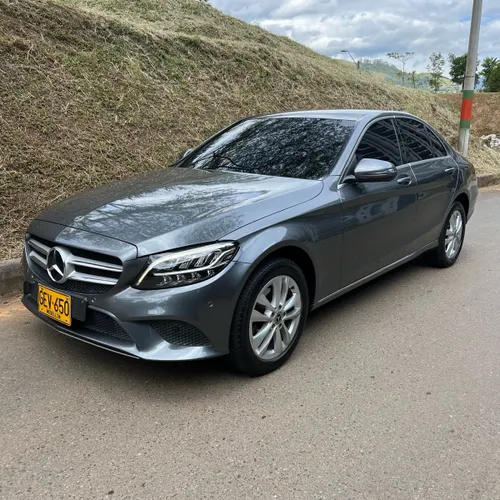 Mercedez Benz C180 1.6 Turbo Automático