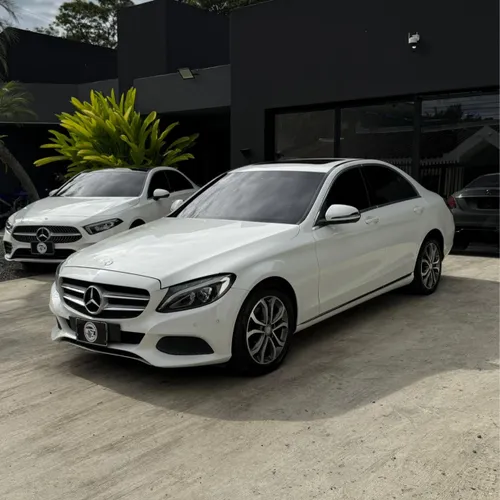 Mercedes Benz  C180  2017   BLINDADO