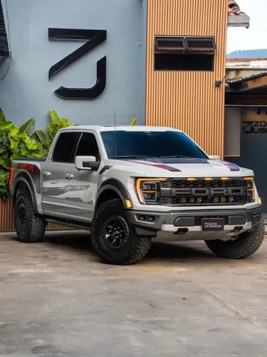 FORD F-150 RAPTOR 2023