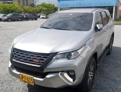 Toyota Fortuner SW4 2020