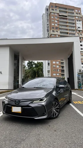 TOYOTA COROLLA 2023 FULL EQUIPO COMO NUEVO