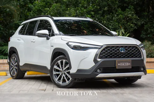 TOYOTA COROLLA CROSS SEG 2023 HIBRIDO