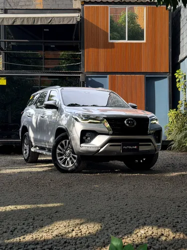 Toyota Fortuner 2.8 SRV 2023