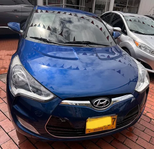 VENDO HYUNDAI VELOSTER PREMIUM