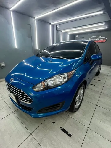 Ford fiesta SE