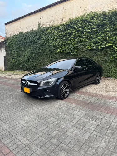 Mercedes benz CLA200 1.6 turbo