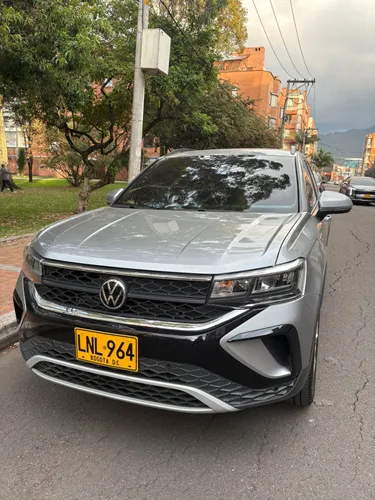 Volkswagen Taos Comfortline 2022