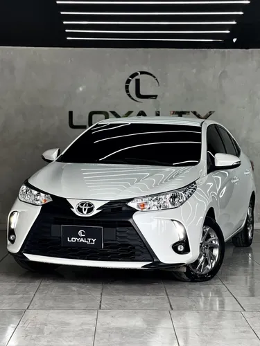Toyota Yaris XS Sedan