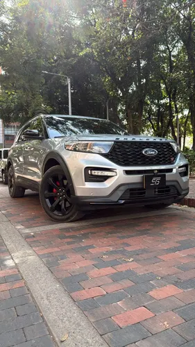 FORD EXPLORER ST 2023
