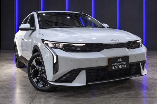 Kia K3 CROSS GT LINE AT 1600CC 6AB 2027