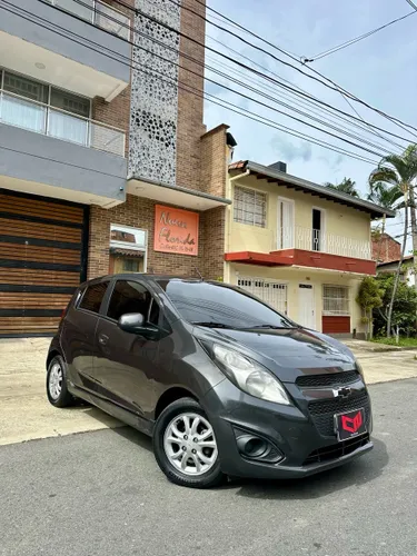 Chevrolet SPARK GT LT 2016