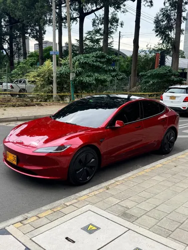 TESLA MODEL 3 LONGE RANGE DUAL MOTOR