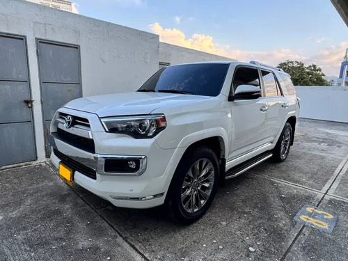 Vendo Toyota 4Runner Limited 2022