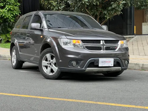 DODGE JOURNEY SE 2.4