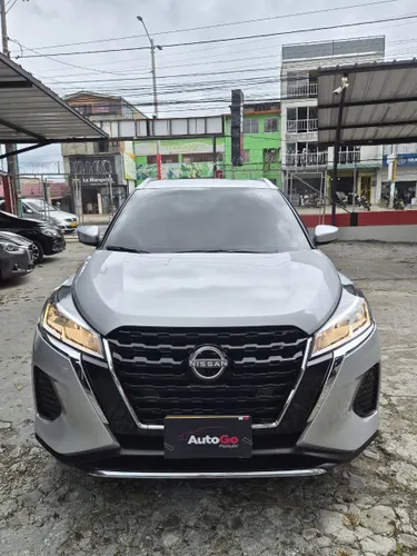 NISSAN KICKS SENSE 2025