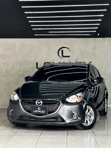 Mazda 2 Touring AT