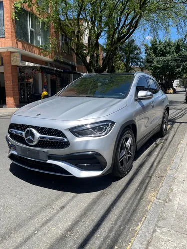 Mercedes Benz GLA200 MODELO 2022
