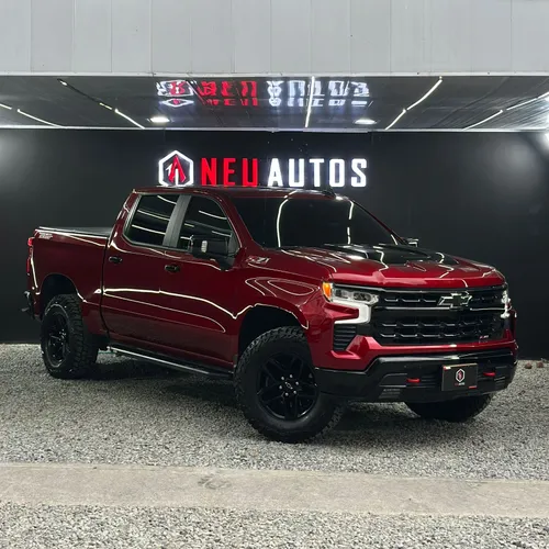 CHEVROLET SILVERADO Z71 4x4 2024