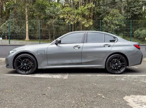 BMW 330e Híbrido enchufablede